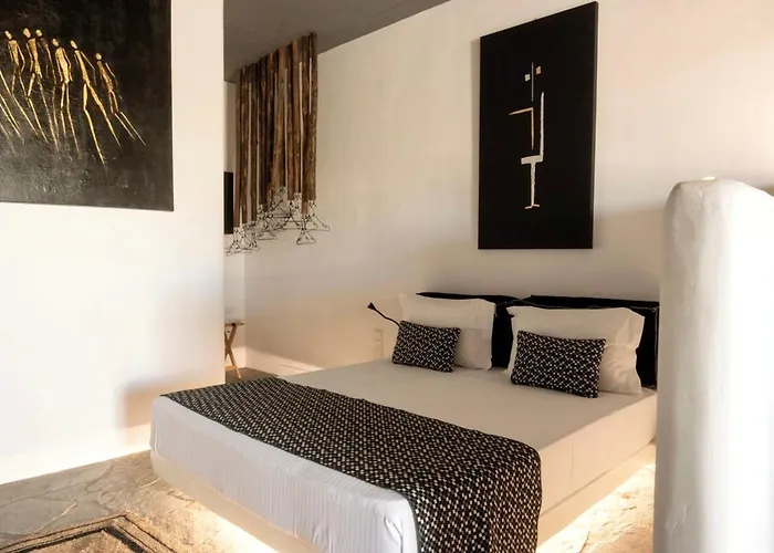 Mykonos Dot Art Homes أنو ميرا