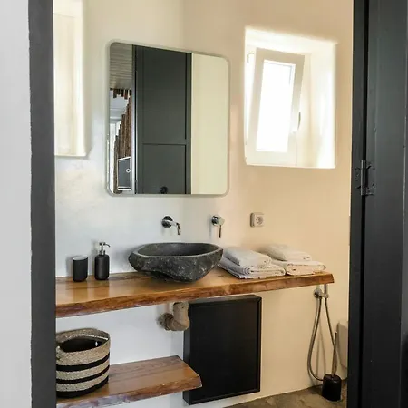 Mykonos Dot Art Homes Apartment