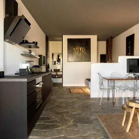 Apartman Mykonos Dot Art Homes *