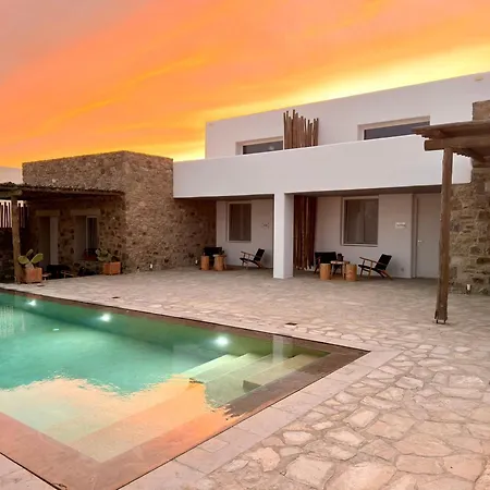 Mykonos Dot Art Homes דירה