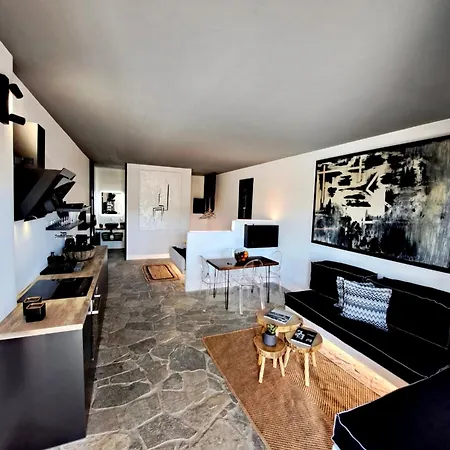 Apartment Mykonos Dot Art Homes *